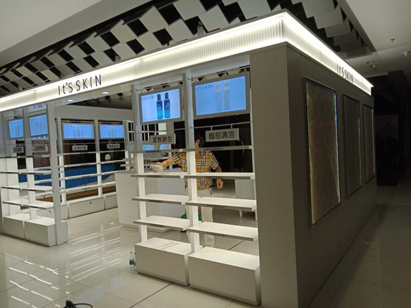 珠寶首飾展柜用戶都喜歡用定制嗎？